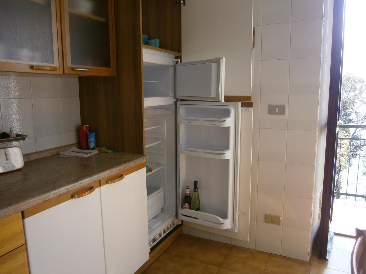 ורנה Casa In Riva Al Lago מראה חיצוני תמונה