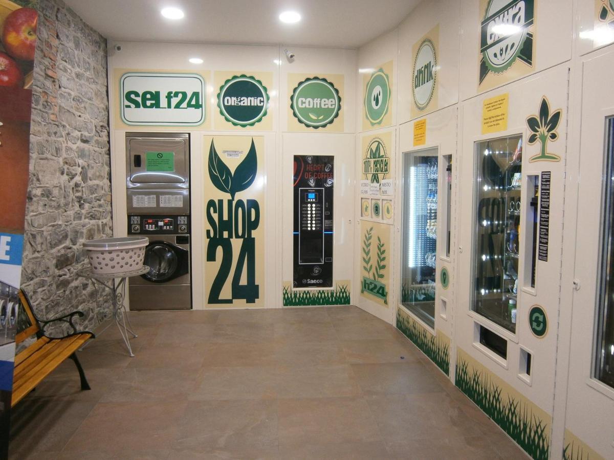 ורנה Casa In Riva Al Lago מראה חיצוני תמונה