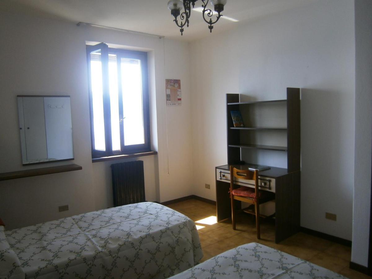 ורנה Casa In Riva Al Lago מראה חיצוני תמונה